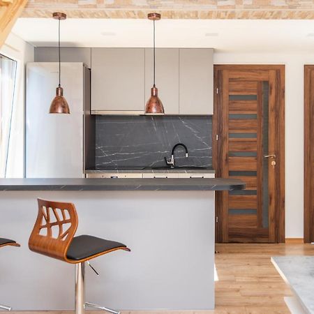 פלאנגה Apartamentai Pas Kaju Senamiestyje Salia Botanikos Parko מראה חיצוני תמונה
