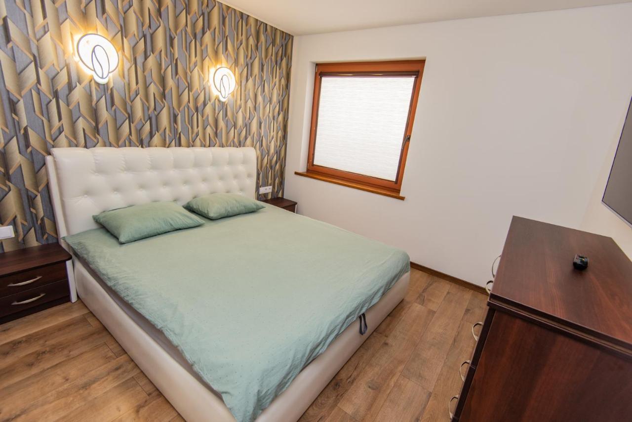 פלאנגה Apartamentai Pas Kaju Senamiestyje Salia Botanikos Parko מראה חיצוני תמונה