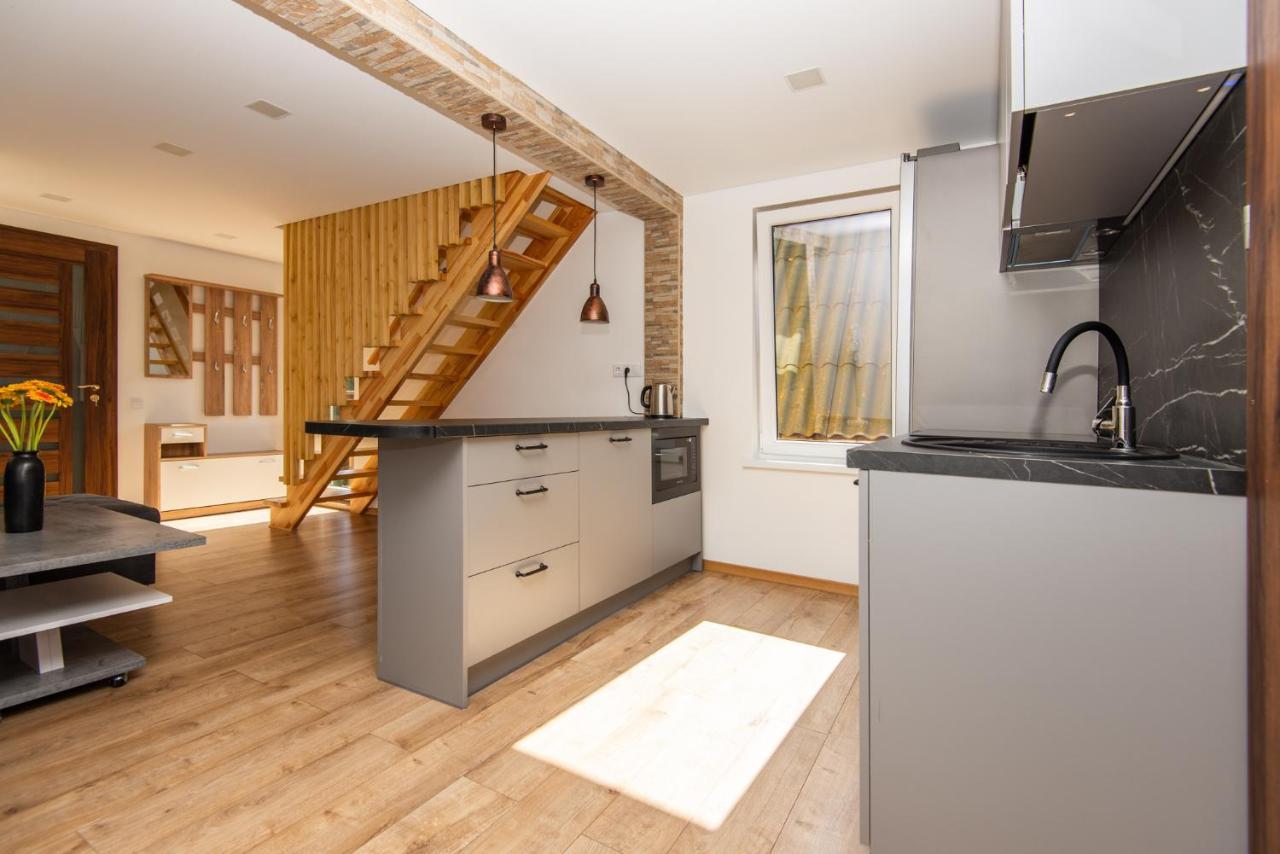 פלאנגה Apartamentai Pas Kaju Senamiestyje Salia Botanikos Parko מראה חיצוני תמונה