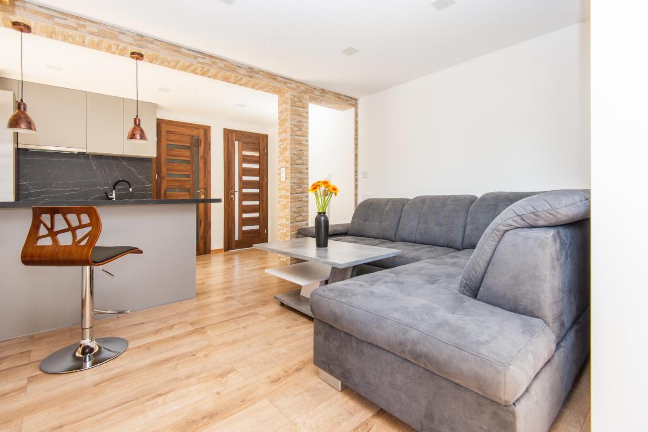 פלאנגה Apartamentai Pas Kaju Senamiestyje Salia Botanikos Parko מראה חיצוני תמונה