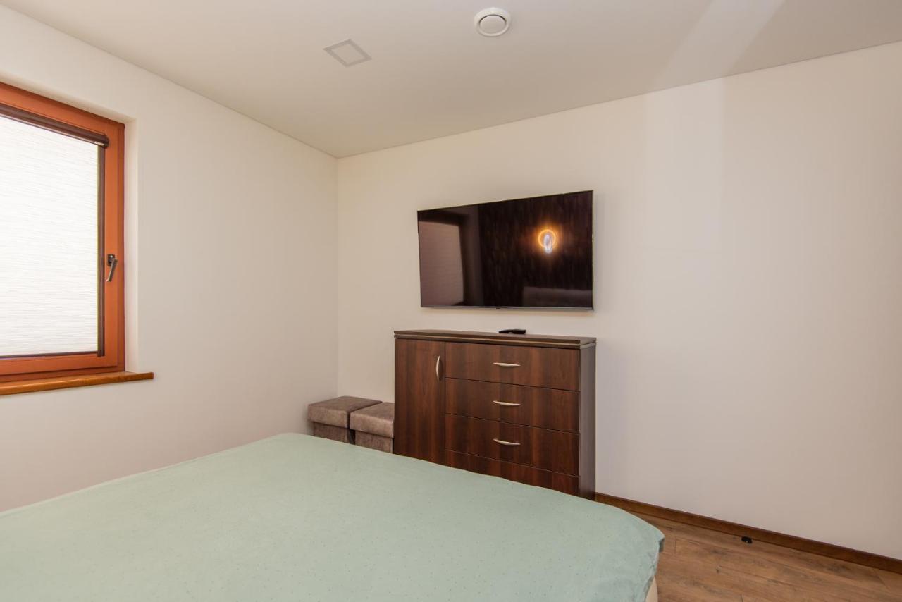 פלאנגה Apartamentai Pas Kaju Senamiestyje Salia Botanikos Parko מראה חיצוני תמונה