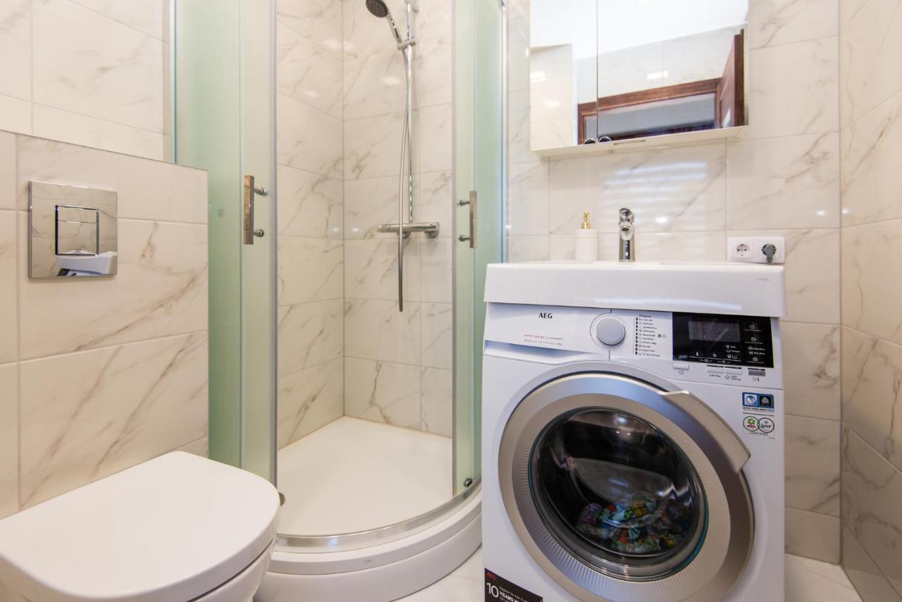 פלאנגה Apartamentai Pas Kaju Senamiestyje Salia Botanikos Parko מראה חיצוני תמונה